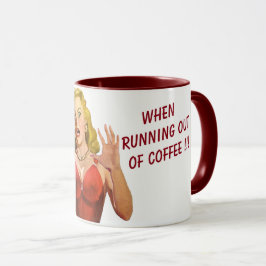 Lustige personalisierte retro Frau mit Tasse