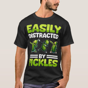 Lustige Pickle Gherkin leicht abgelenkt von Pickle T-Shirt