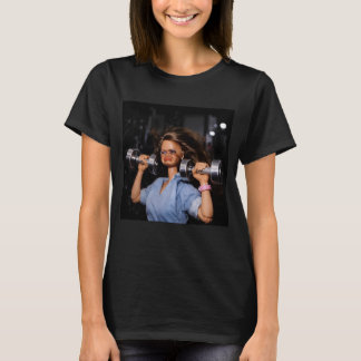 Lustige Puppe Gewichtheben Fitnessstudio Meme Fitn T-Shirt