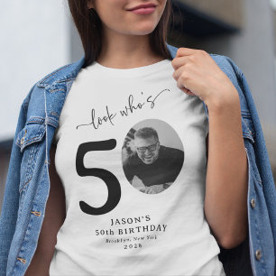 Lustige 'Schau mal wer 50 ist' Stylische 50. Gebur T-Shirt