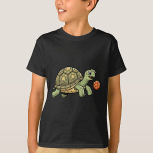Lustige Schildkröte spielt Fußball mit Orange Ll T-Shirt