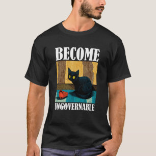 Lustige schwarze Katze beißt in die Hand Lustiges T-Shirt
