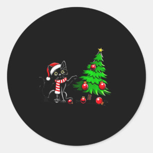 Lustige schwarze Katze stößt Weihnachtsbaum um Kat Runder Aufkleber