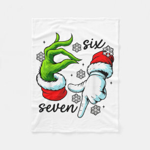Lustige Sechs Sieben 67 Meme 6 7 Weihnachtselfen H Fleecedecke
