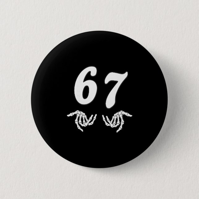Lustige Sechs Sieben 6 7 Meme 67 Skeletthand Hallo Button (Vorderseite)