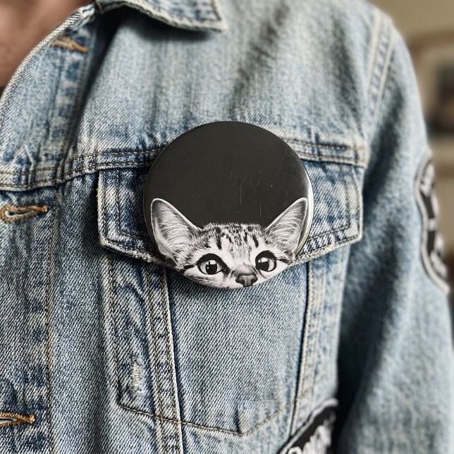 Lustige spähende Katzen-Stalker-Kätzchen-Meme Button (Von Creator hochgeladen)