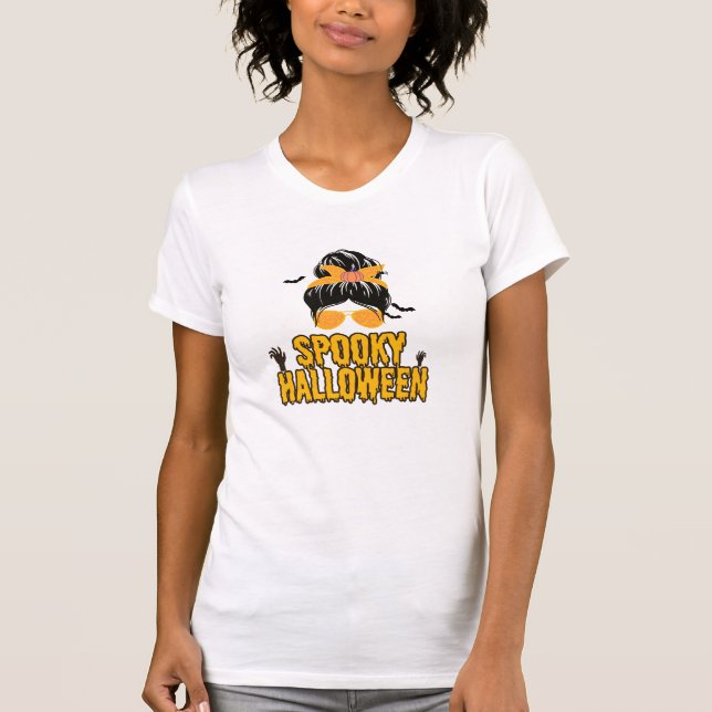 lustige, spukhafte Mama-Hase zwischen Mama Hexe T-Shirt (Vorderseite)