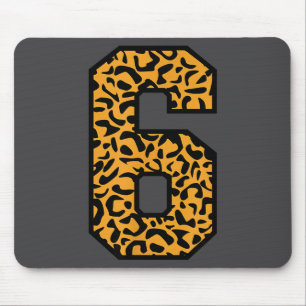 Lustige Universitätsmannschaft mit passender Numme Mousepad