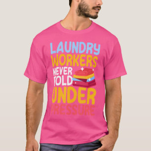 Lustige Wäschereiarbeiter sagen Lieben Laken Falte T-Shirt