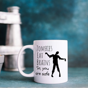 Lustige Zombies essen Gehirne Kaffeetasse