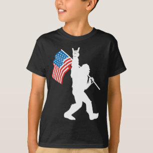 Lustiger Bigfoot Rock And Roll USA-Flagge für Sasq T-Shirt