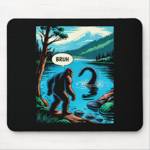 Lustiger Bigfoot Sasquatch Loch Ness Monster Intro Mousepad