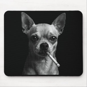 Lustiger Chihuahua-Hundeliebhaber-Meme mit rauchen Mousepad