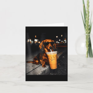 Lustiger Dachshund trinkt Eiskaffee süßer Hund Mem Karte