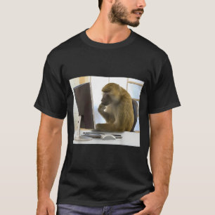 Lustiger denkender Affe Meme Büro Neugieriger Affe T-Shirt