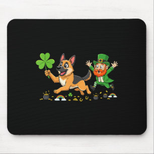 Lustiger Deutscher Schäferhund Kleeblatt St. Patri Mousepad