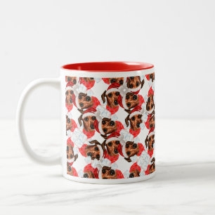 Lustiger Drahthaar-Dackel-Weihnachtsaufdruck Zweifarbige Tasse