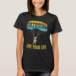 Lustiger Fallschirmsprung in Retro-Farben für Fall T-Shirt