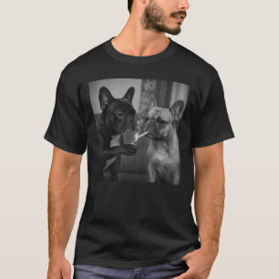 Lustiger Französischer Bulldogge raucht Zigarette T-Shirt