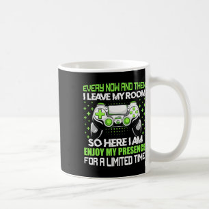 Lustiger Gamer Ab und zu verlasse ich mein Zimmer Kaffeetasse