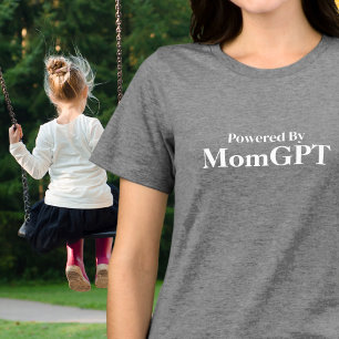 Lustiger Geburtstag Mama - Unterstützt von MomGPT  Tri-Blend Shirt