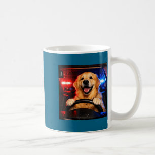 Lustiger Golden Retriever fährt Meme Hund fährt ei Kaffeetasse