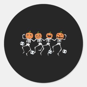 Lustiger Halloween-Fußballspieler Kürbis Skelette Runder Aufkleber