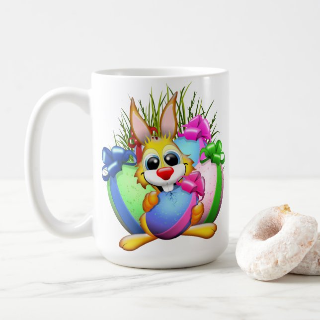 Lustiger Hase beißt in ein Osterei Kaffeetasse (Mit Donut)