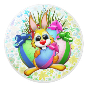 Lustiger Hase, der ein Osterei beißt Keramikknauf