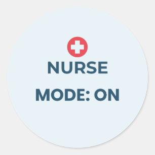 Lustiger Krankenpfleger-Modus-Design Runder Aufkleber