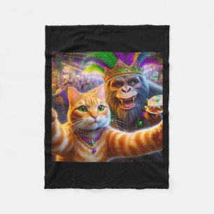 Lustiger Mardi Gras Selfie-Katze Bigfoot-Zitat Fleecedecke
