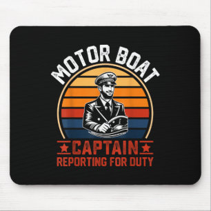 Lustiger Motorbootkapitän meldet sich zur Sommer-P Mousepad