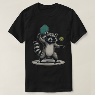 Lustiger Pickleball-Waschbär - Retro-Sportgrafik T-Shirt