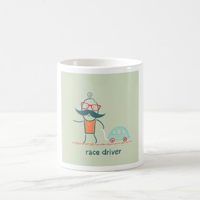 Lustiger Rennfahrer-Schnurrbart-Charakter Kaffeetasse (Von Creator hochgeladen)
