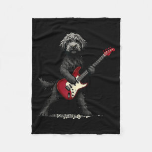Lustiger Rock-Goldendoodle-Hund spielt Gitarre Mus Fleecedecke