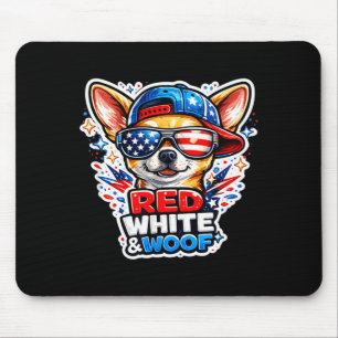 Lustiger roter weißer und Wuff Chihuahua Hund patr Mousepad