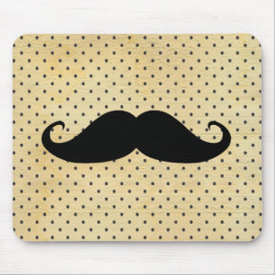 Lustiger schwarzer Schnurrbart auf vintage gelben  Mousepad