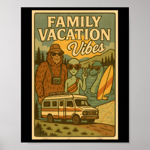 Lustiger Sommer Bigfoot-Familienurlaub Alien Nessi Poster
