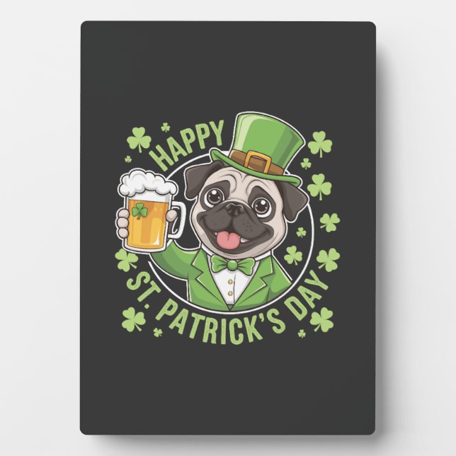Lustiger St. Patrick's Day Mops mit Bierkrug Fotoplatte (Vorderseite)