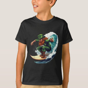 Lustiger Surfer St. Patricks Day Irischer Leprecha T-Shirt