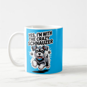 Lustiger süßer Haustierhund mit dem verrückten Min Kaffeetasse