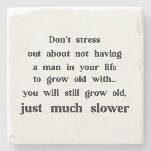 Lustiger Text über Frauen und Männer. Steinuntersetzer