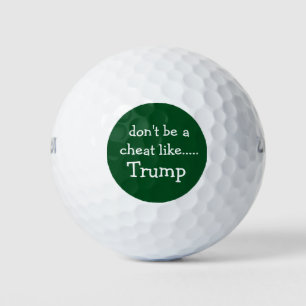 Lustiger Trump betrügt beim Golf Golfball