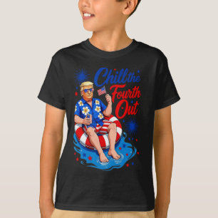 Lustiger Trump entspannt am vierten Juli T-Shirt