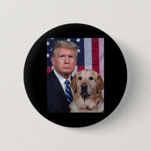 Lustiger Trump und Golden Retriever Hund USA-Flagg Button