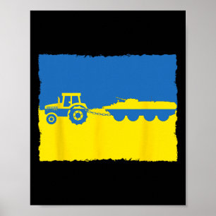 Lustiger ukrainischer Bauer mit Traktor stiehlt ei Poster
