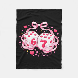 Lustiger Valentinstag-Würfel 6 7 Preppy 67 Sechs S Fleecedecke