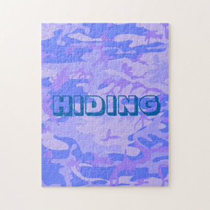 Lustiger versteckter Text Pastellblau Camouflage