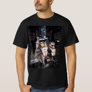 Lustiger Waschbär Opossum isst Crab Rangoon Straße T-Shirt