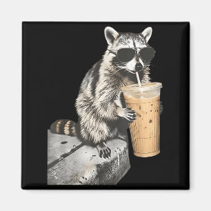 Lustiger Waschbär trinkt eisgekühlten Kaffee Tier  Magnet